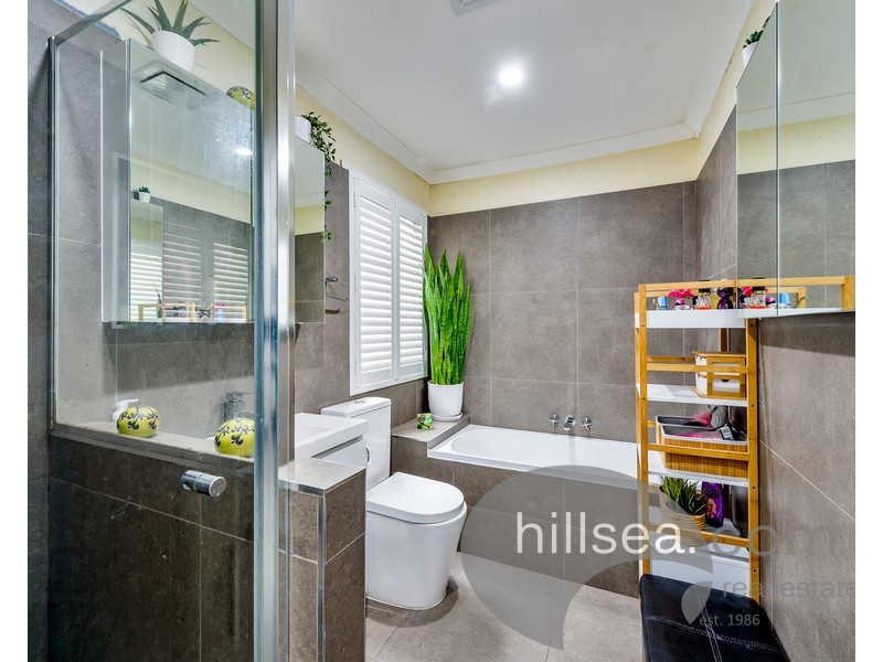 19 Sidney Nolan Drive, Coombabah QLD 4216