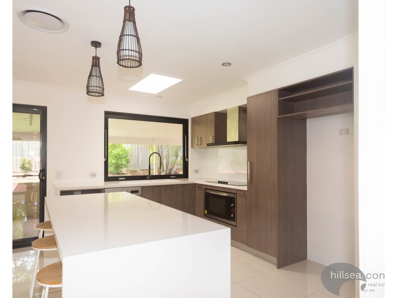 5 Picola Place, Helensvale QLD 4212