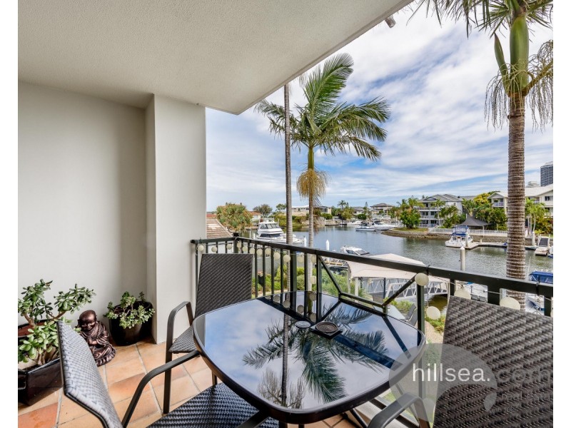 9/14-18 Jennifer Avenue, Runaway Bay QLD 4216