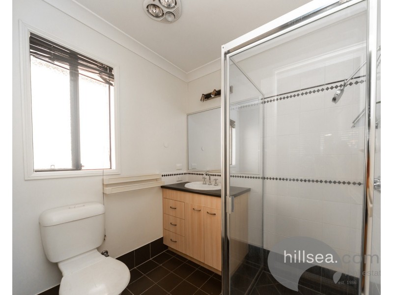 15 Sheffield Circuit, Pacific Pines QLD 4211