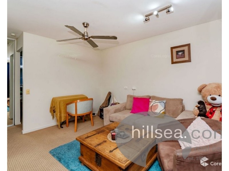 56/2877 Gold Coast Highway, Surfers Paradise QLD 4217