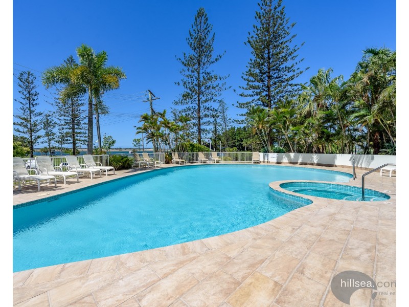 402/182 Marine Parade, Labrador QLD 4215