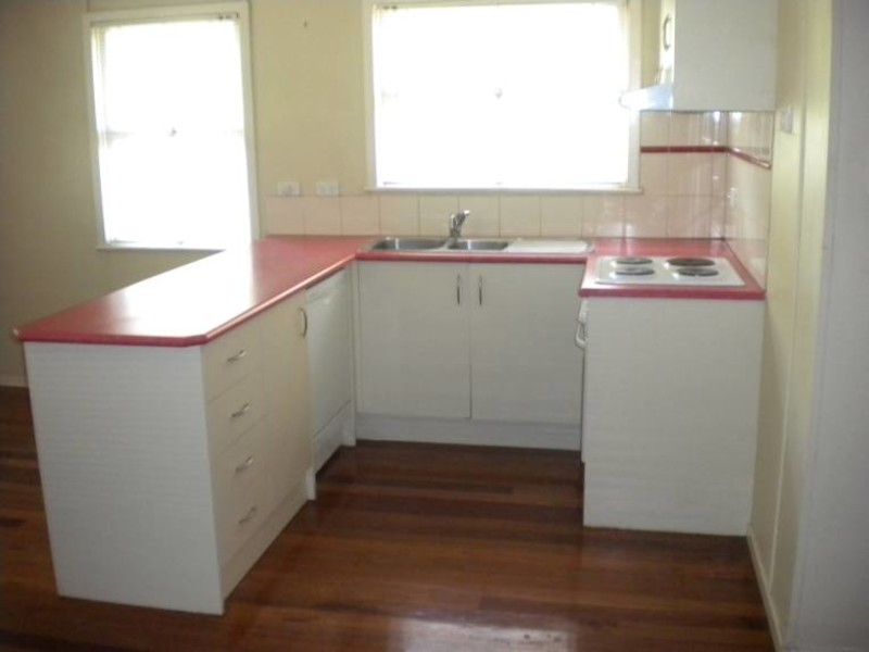 26 Clark Street, Biggera Waters QLD 4216