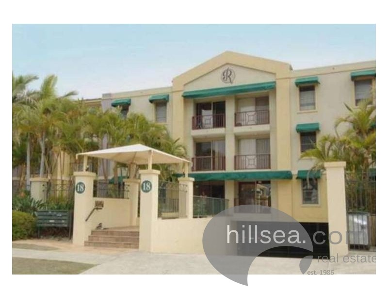 4/14-18 Jennifer Avenue, Runaway Bay QLD 4216