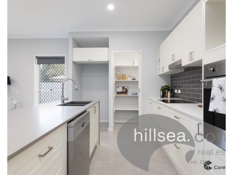 9 Goorawin Street, Runaway Bay QLD 4216