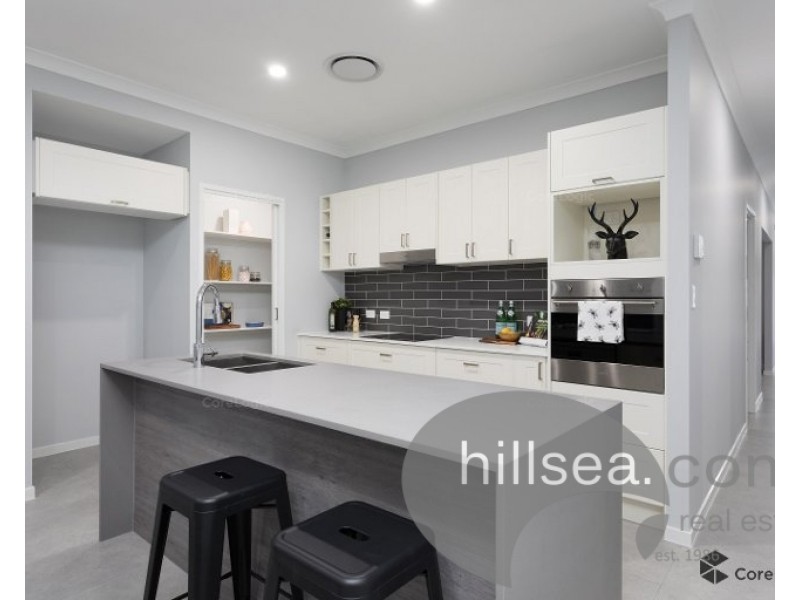 9 Goorawin Street, Runaway Bay QLD 4216