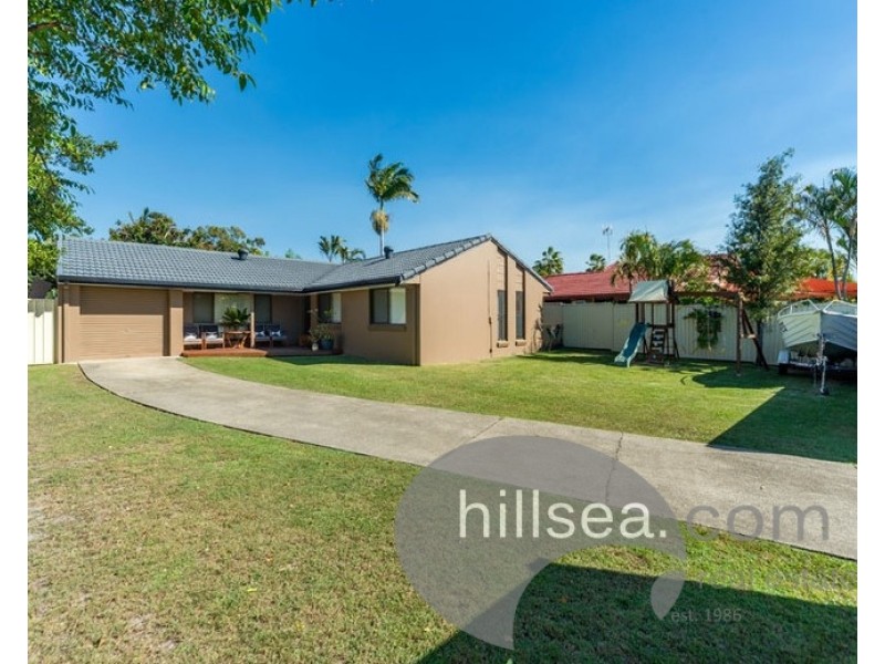 10 Menindee Avenue, Coombabah QLD 4216