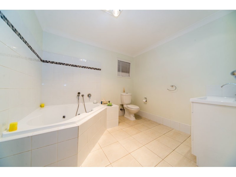 85 Hansford Road, Coombabah QLD 4216