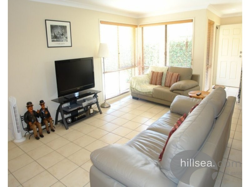 2/7 Riccarton Place, Labrador QLD 4215