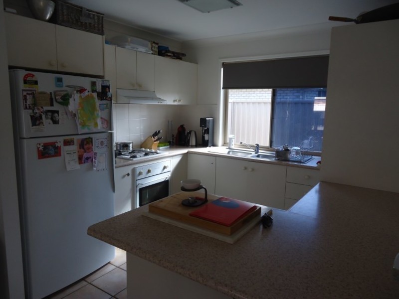 12 Floyd Court, Parkwood QLD 4214