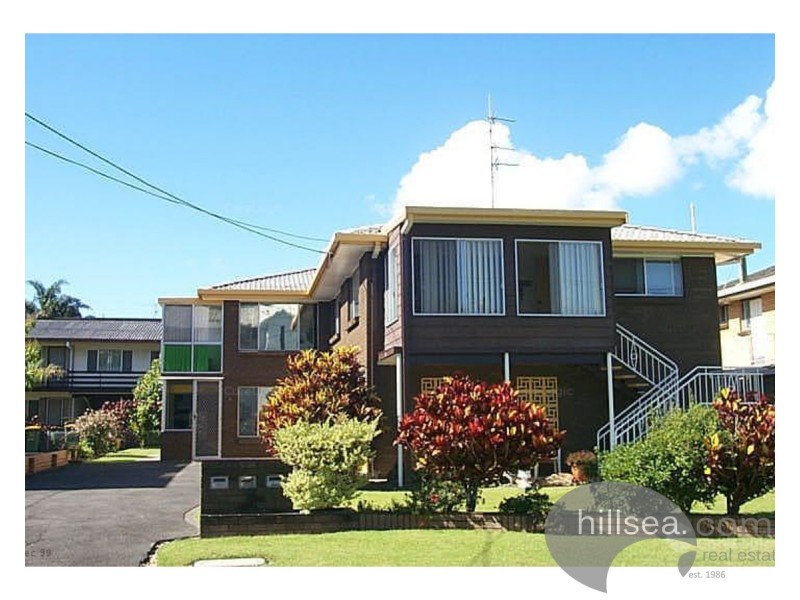 3/4 Vernia Place, Biggera Waters QLD 4216