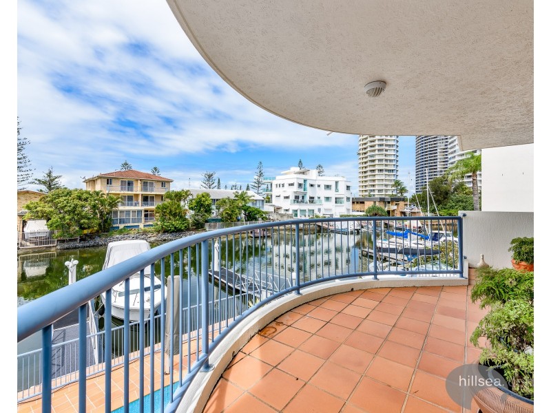 12/9-13 Madang Crescent, Runaway Bay QLD 4216