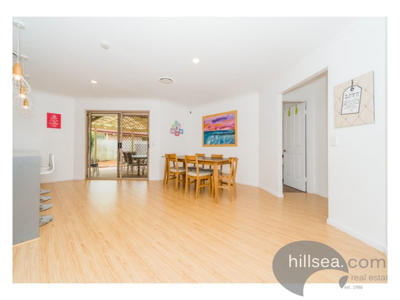 27 Anchorage Way, Biggera Waters QLD 4216
