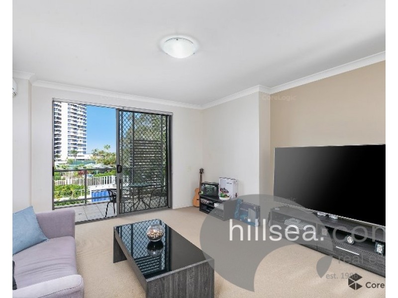 26/12-18 Bayview Street, Runaway Bay QLD 4216