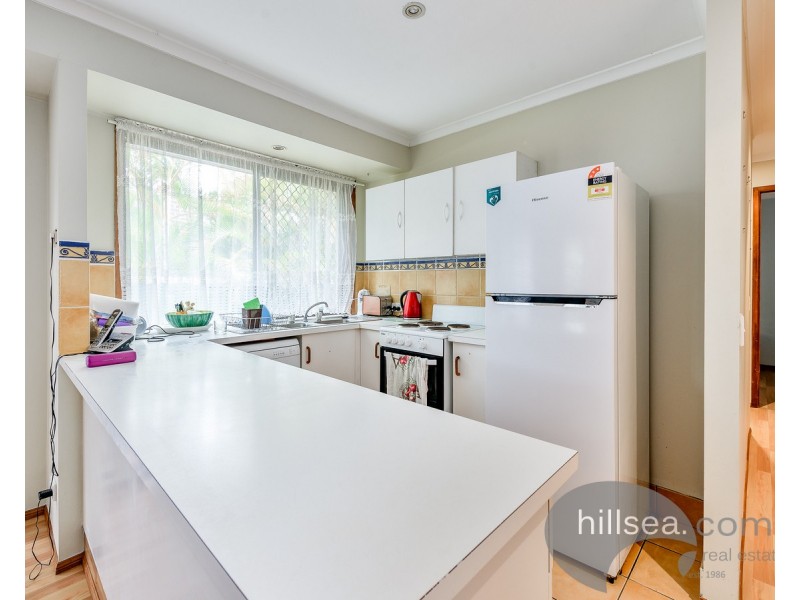 2/32 Callistemon Court, Arundel QLD 4214