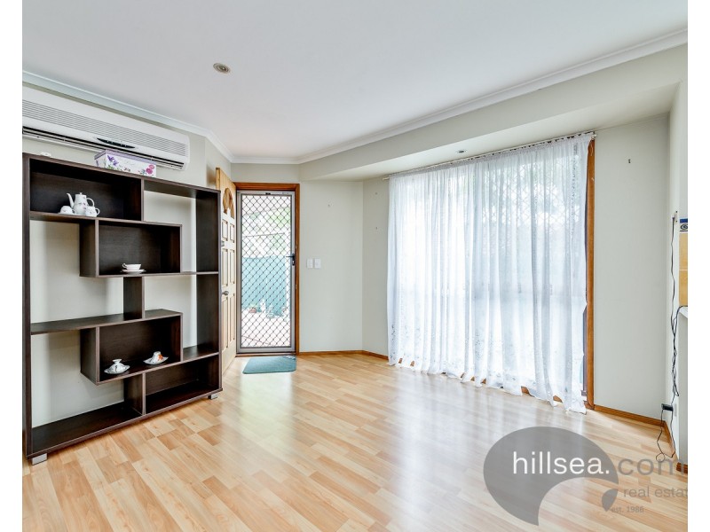 2/32 Callistemon Court, Arundel QLD 4214