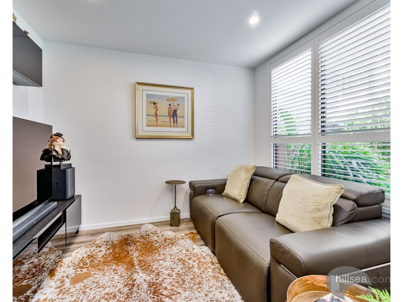 6/4A Hansford Road, Coombabah QLD 4216