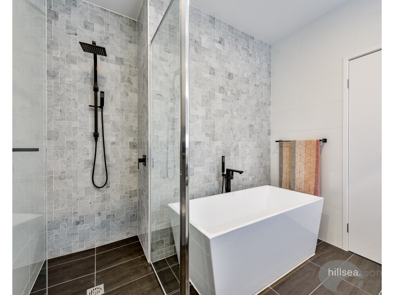 6/4A Hansford Road, Coombabah QLD 4216