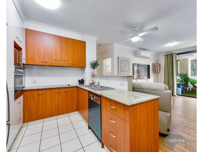 12/7012 The Palisades Unit 12 Phoenix Palms Drive, Hope Island QLD 4212