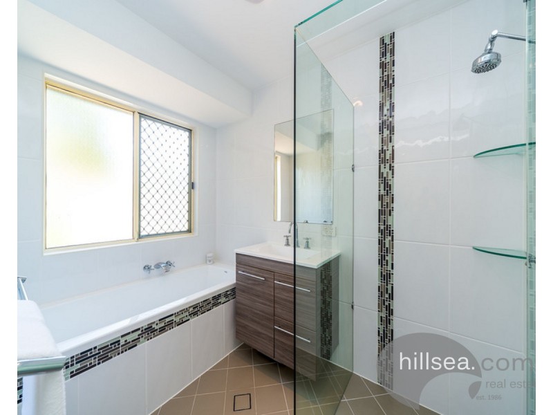 31 Alcott Court, Parkwood QLD 4214