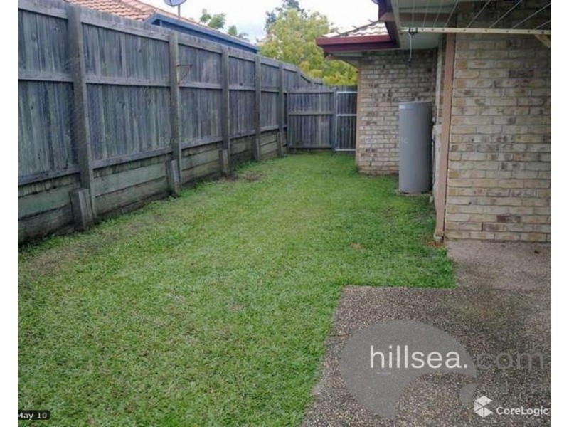 2/11 Jacqueline Avenue, Labrador QLD 4215