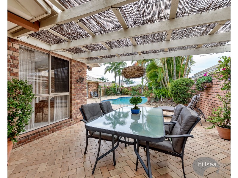 27 Salvia Street, Hollywell QLD 4216