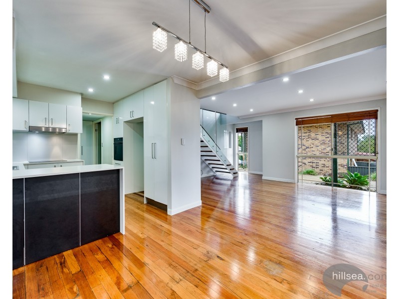 4/101 Whiting Street, Labrador QLD 4215