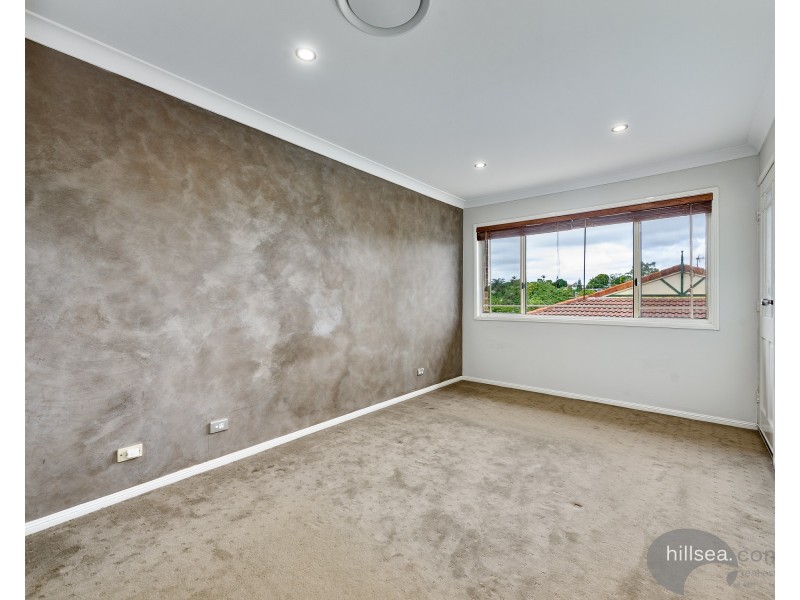 4/101 Whiting Street, Labrador QLD 4215