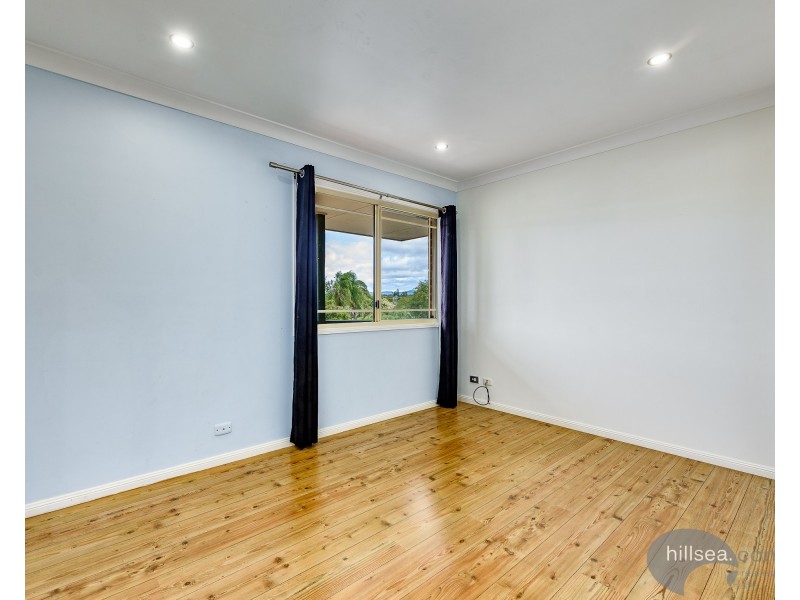 4/101 Whiting Street, Labrador QLD 4215