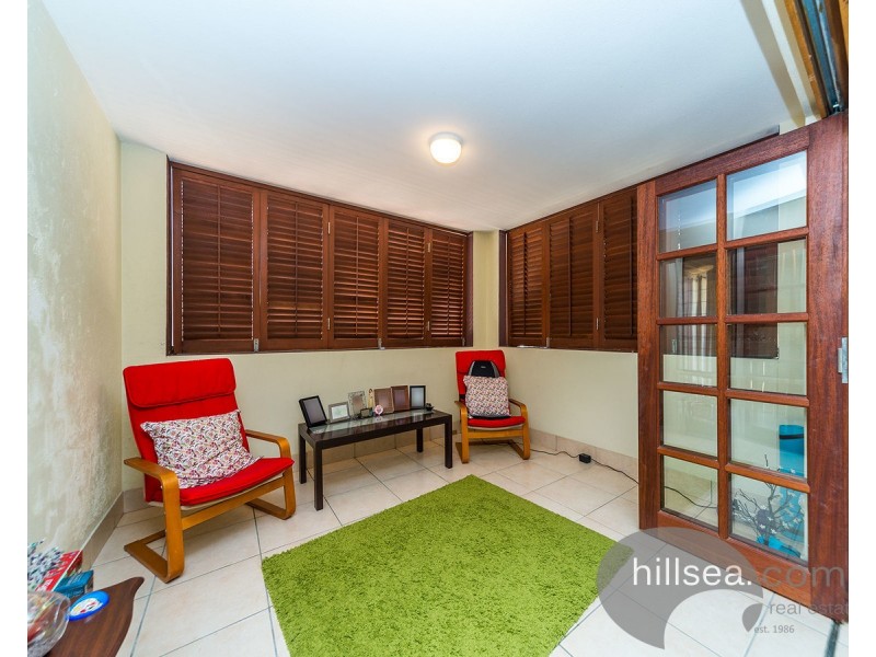 3/89 Bayview Street, Runaway Bay QLD 4216