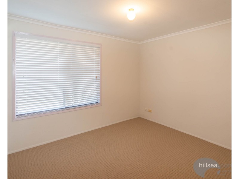 1/305 Government Road, Labrador QLD 4215