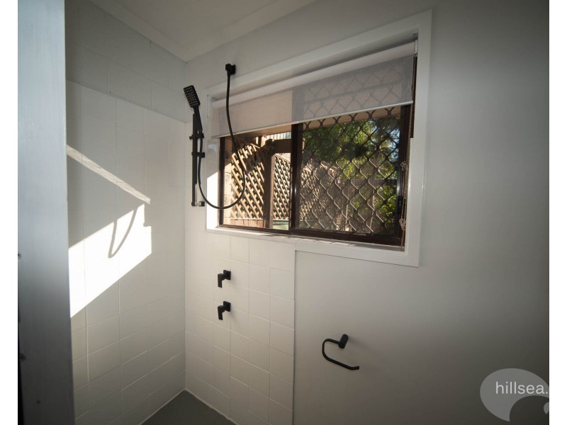 1/9 Jean Street, Labrador QLD 4215