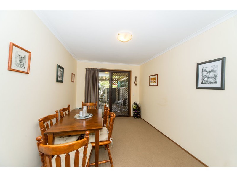 2/28 Kangaroo Avenue, Coombabah QLD 4216