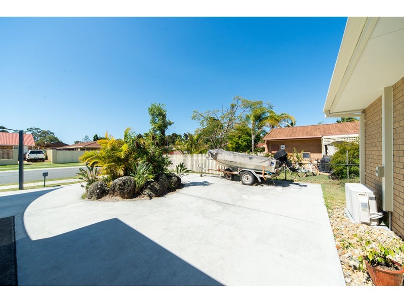 2/28 Kangaroo Avenue, Coombabah QLD 4216