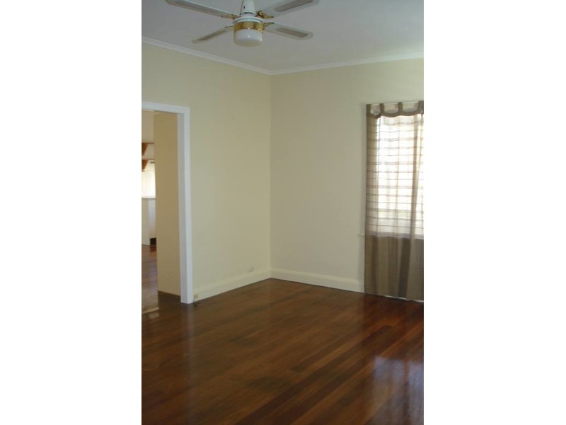 55 Turpin Road, Labrador QLD 4215