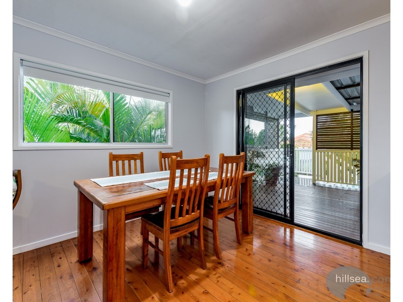 58 Errol Avenue, Paradise Point QLD 4216