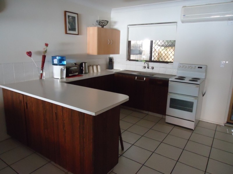 6/22 Central Street, Labrador QLD 4215