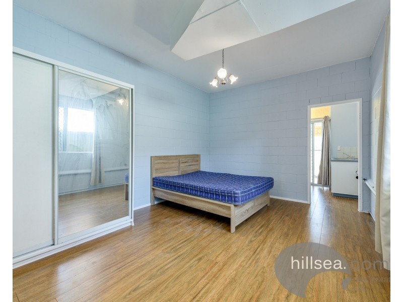 2A/54 Frank Street, Labrador QLD 4215