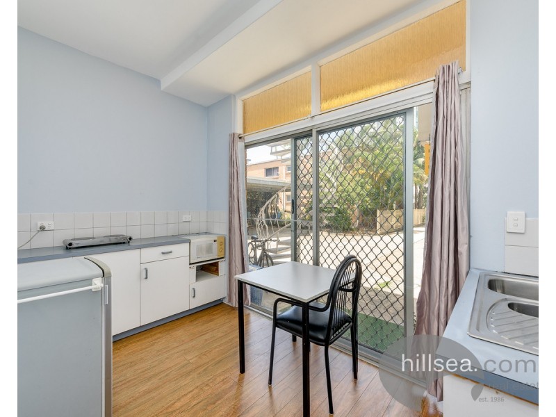 2A/54 Frank Street, Labrador QLD 4215