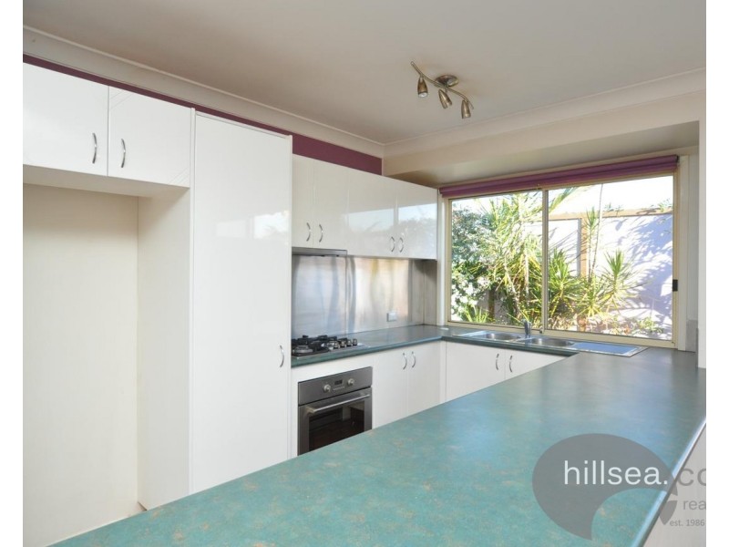 1/10 Crystal Reef Drive, Coombabah QLD 4216