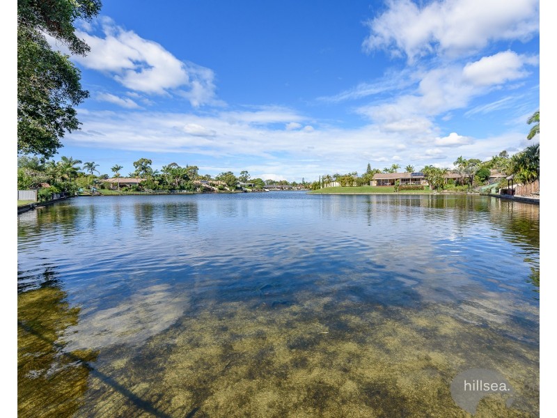 1/10 Crystal Reef Drive, Coombabah QLD 4216