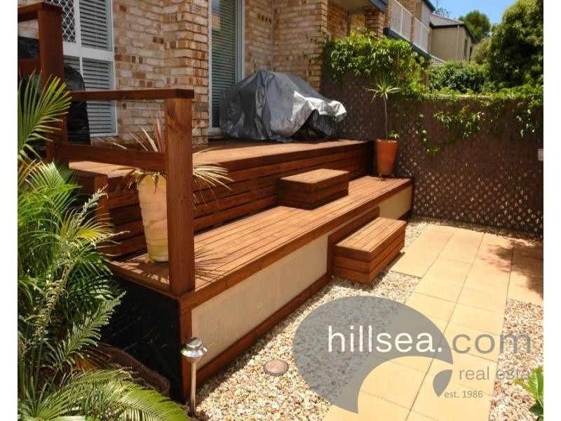 8/90 Pohlman Street, Southport QLD 4215