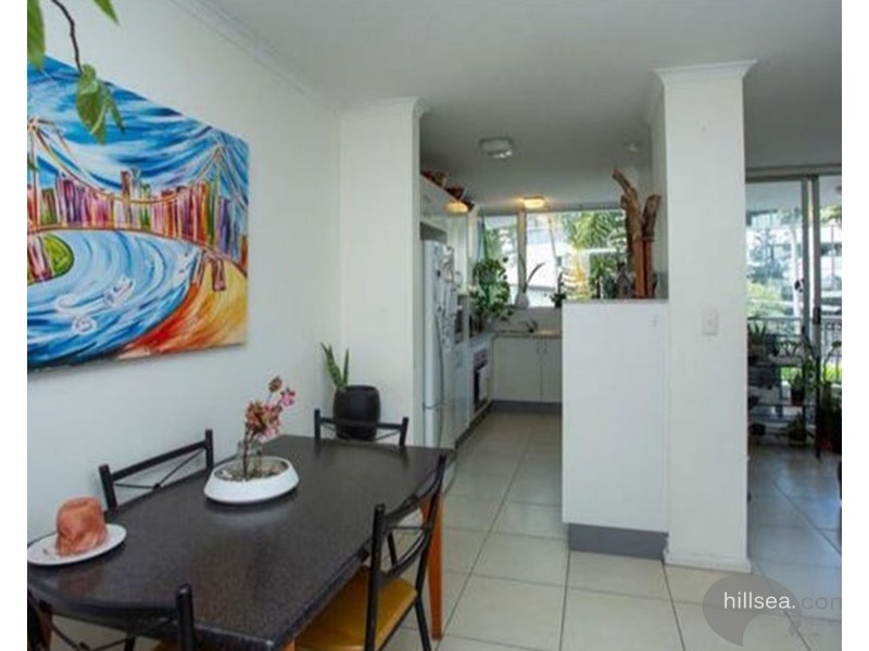 6/63 Cavil Avenue, Surfers Paradise QLD 4217