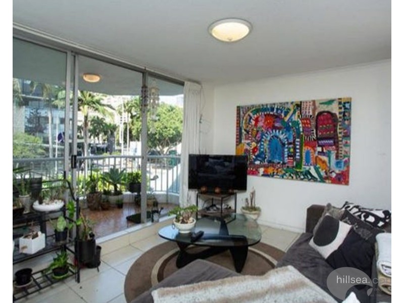 6/63 Cavil Avenue, Surfers Paradise QLD 4217