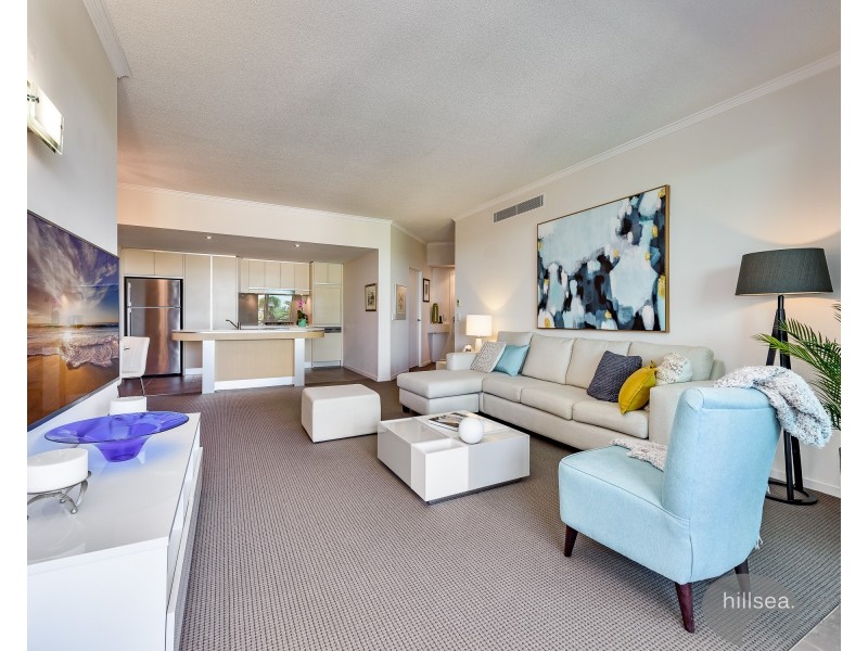 28 Bayview Street, Runaway Bay QLD 4216