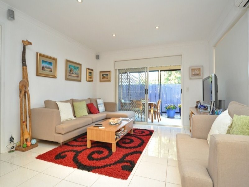 6/394 Pine Ridge Road, Coombabah QLD 4216