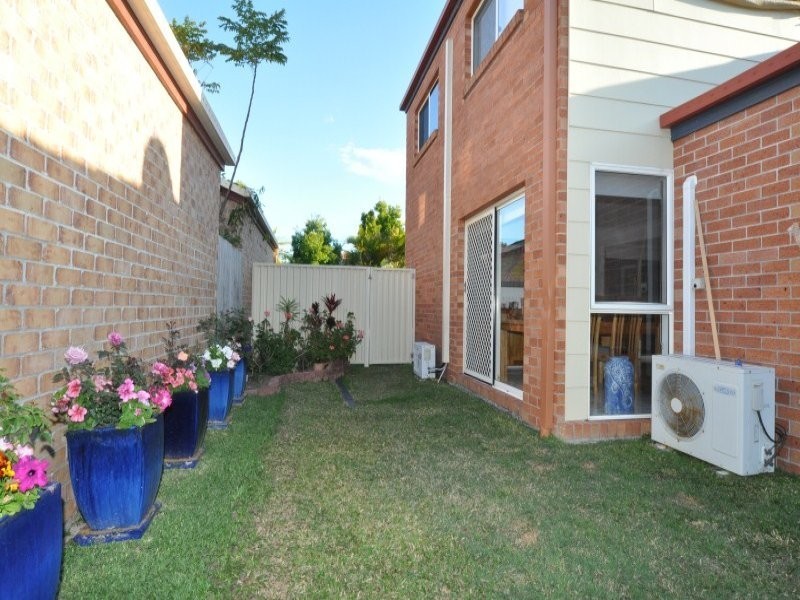 6/394 Pine Ridge Road, Coombabah QLD 4216