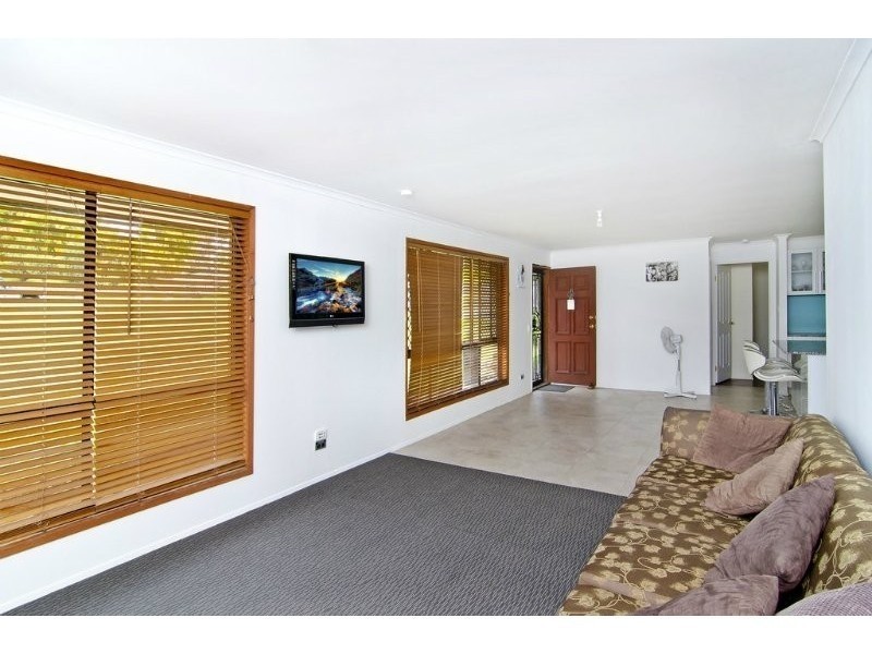 5 Chablis Court, Molendinar QLD 4214