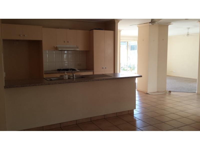 20 Peter Senior Court, Parkwood QLD 4214