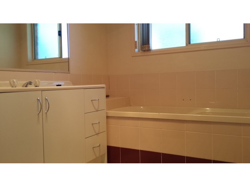 20 Peter Senior Court, Parkwood QLD 4214